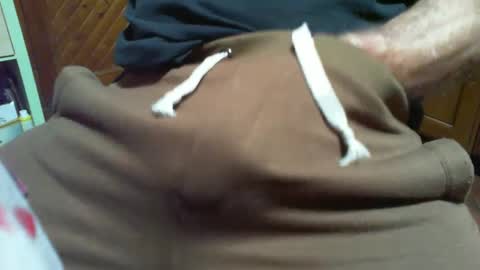 Snapshot of ciop1962 chatting on December 30, 10:45 pm ciop1962 online show from December 30, 10:45 pm