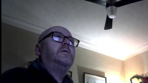 Snapshot of cip1975 chatting on January 8, 6:52 am cip1975 online show from January 8, 6:52 am