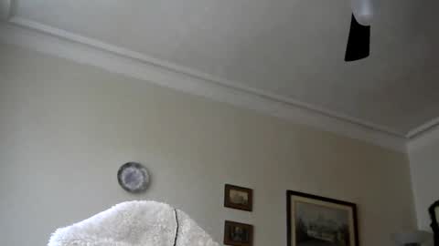 Snapshot of cip1975 chatting on January 23, 12:41 pm cip1975 online show from January 23, 12:41 pm