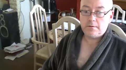 Snapshot of cip1975 chatting on May 13, 9:39 am cip1975 online show from May 13, 9:39 am