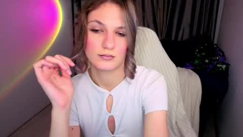 Jennie online show from December 16, 2:00 pm