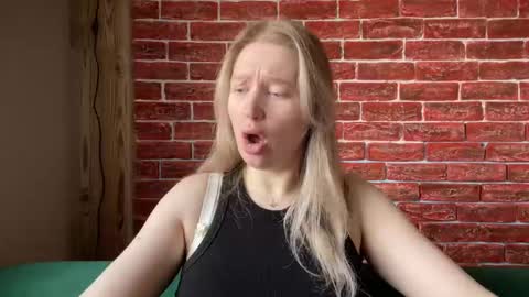 citrusblissss online show from October 13, 2:11 am