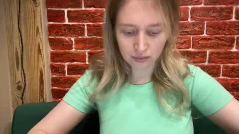 citrusblissss online show from October 17, 3:03 pm