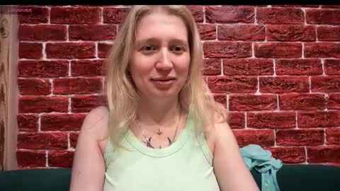 citrusblissss online show from November 3, 2:29 pm