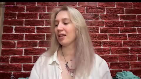 citrusblissss online show from November 6, 3:02 pm