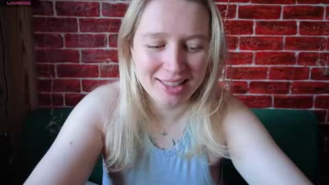 citrusblissss online show from May 19, 2:29 am