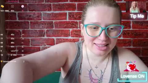 citrusblissss online show from May 22, 2:30 am