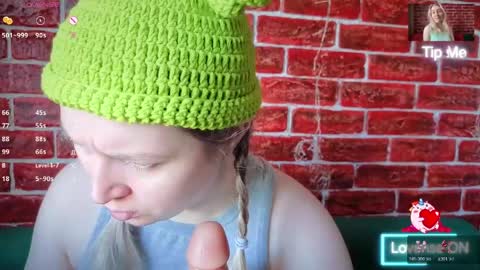 citrusblissss online show from May 27, 1:57 am