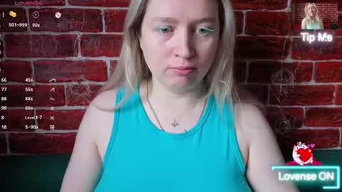 citrusblissss online show from June 16, 3:42 am