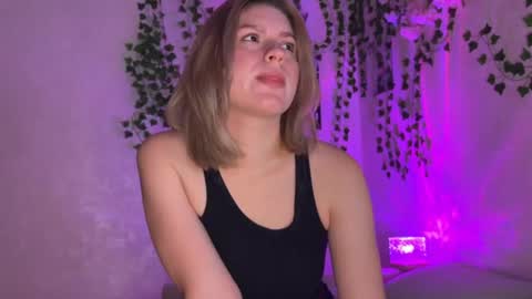 karina online show from October 3, 9:45 pm