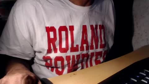 Snapshot of cizzsco chatting on February 22, 7:45 am Cizzsco online show from February 22, 7:45 am