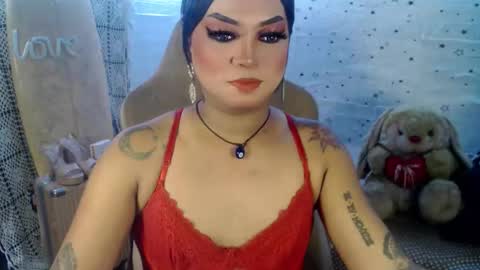 Snapshot of cj_parker69 chatting on April 19, 3:28 am QUEEN CESS online show from April 19, 3:28 am
