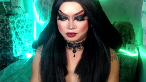 Snapshot of cj_parker69 chatting on July 15, 6:35 pm QUEEN CESS online show from July 15, 6:35 pm