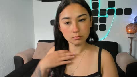 claiok online show from December 21, 3:53 pm