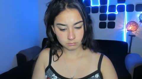 claiok online show from January 4, 11:17 pm