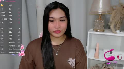 Snapshot of claire_wntr chatting on June 28, 5:08 pm CLAIRE online show from June 28, 5:08 pm