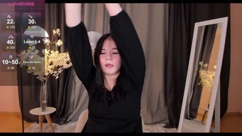 Claire Faers online show from December 2, 12:18 pm