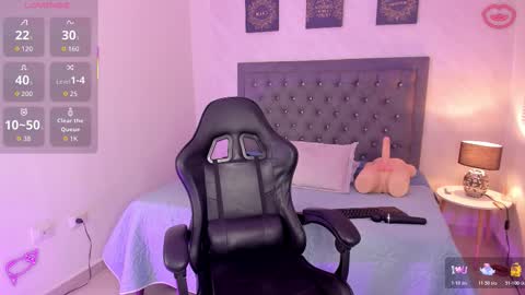 clairemillerx online show from November 8, 3:23 pm