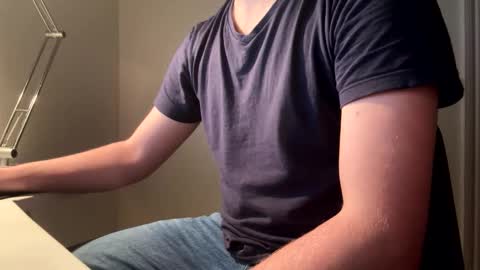 clamshive7 online show from November 5, 7:25 pm