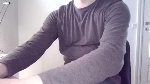 clamshive7 online show from May 23, 1:15 pm