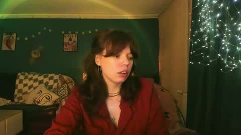 Snapshot of clancyosbourne chatting on May 12, 6:05 pm Clancy online show from May 12, 6:05 pm