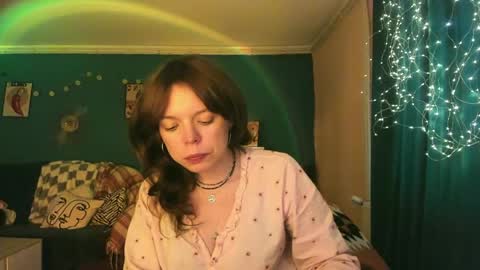 Snapshot of clancyosbourne chatting on June 2, 5:37 pm Clancy online show from June 2, 5:37 pm