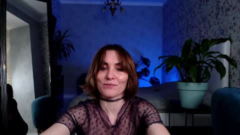 Snapshot of clara_bendover chatting on February 3, 6:28 pm Clara online show from February 3, 6:28 pm