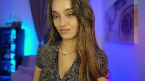 Clara smile online show from October 24, 6:37 pm