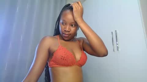 clara11 online show from November 7, 7:14 pm