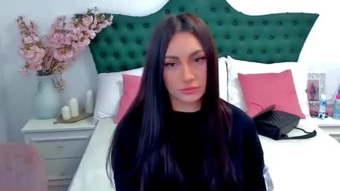 ClaraXJoy online show from December 9, 4:56 am