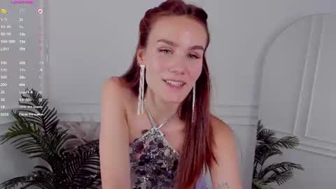 Snapshot of clare_ff chatting on July 31, 2:27 pm Claire online show from July 31, 2:27 pm