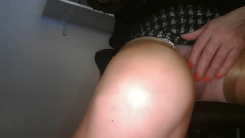 clare nylons online show from November 28, 2:53 pm