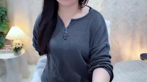 Clari online show from March 2, 1:30 am