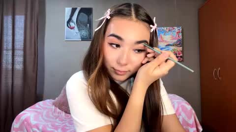Snapshot of claribelatienza chatting on October 20, 8:26 am Yuna online show from October 20, 8:26 am