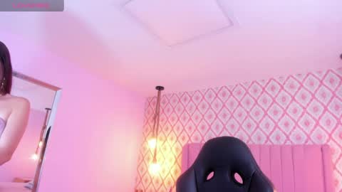 Snapshot of clarise_hall chatting on May 28, 7:11 pm C L A R I S E online show from May 28, 7:11 pm