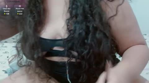 Snapshot of clarissa_klauss chatting on February 26, 6:58 am Clarissa online show from February 26, 6:58 am