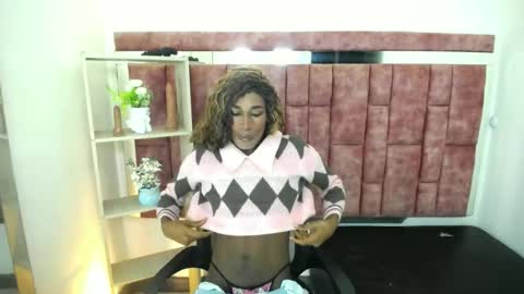 clarissaadhams online show from June 19, 3:11 am