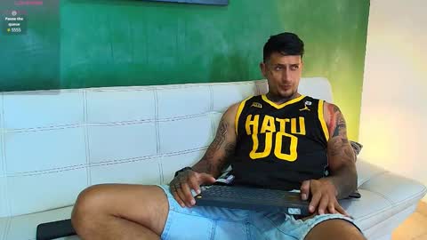 Snapshot of clark__ken chatting on March 21, 6:11 pm Juanpaindependent model online show from March 21, 6:11 pm