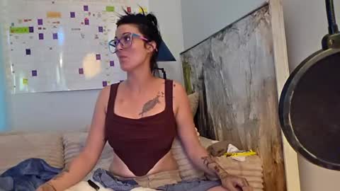 clarnbear online show from June 23, 11:58 pm