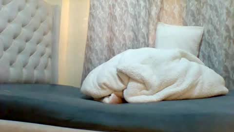 carmen online show from July 30, 6:23 am
