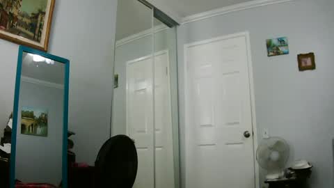 Snapshot of claudia1964 chatting on February 19, 5:06 pm Claudia online show from February 19, 5:06 pm