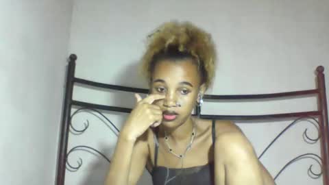 Snapshot of claudiannah chatting on May 3, 4:13 pm claudianne online show from May 3, 4:13 pm
