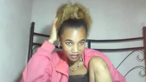 Snapshot of claudiannah chatting on May 4, 4:36 pm claudianne online show from May 4, 4:36 pm