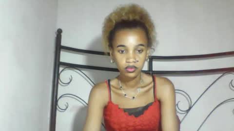 Snapshot of claudiannah chatting on May 8, 7:30 pm claudianne online show from May 8, 7:30 pm