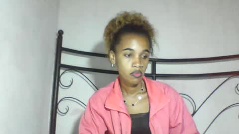 Snapshot of claudiannah chatting on May 14, 4:58 pm claudianne online show from May 14, 4:58 pm