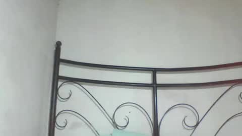 Snapshot of claudiannah chatting on May 26, 6:48 pm claudianne online show from May 26, 6:48 pm