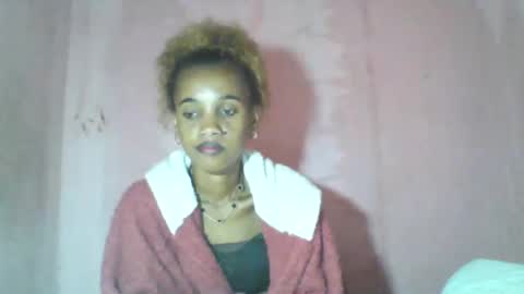 Snapshot of claudiannah chatting on June 5, 6:42 am claudianne online show from June 5, 6:42 am