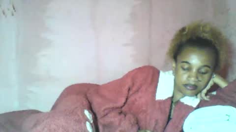 Snapshot of claudiannah chatting on June 6, 5:56 am claudianne online show from June 6, 5:56 am