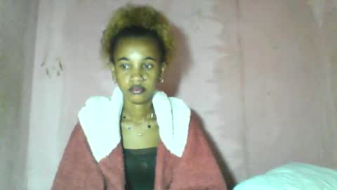 Snapshot of claudiannah chatting on June 8, 3:29 am claudianne online show from June 8, 3:29 am