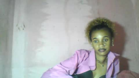 Snapshot of claudiannah chatting on June 10, 7:13 pm claudianne online show from June 10, 7:13 pm